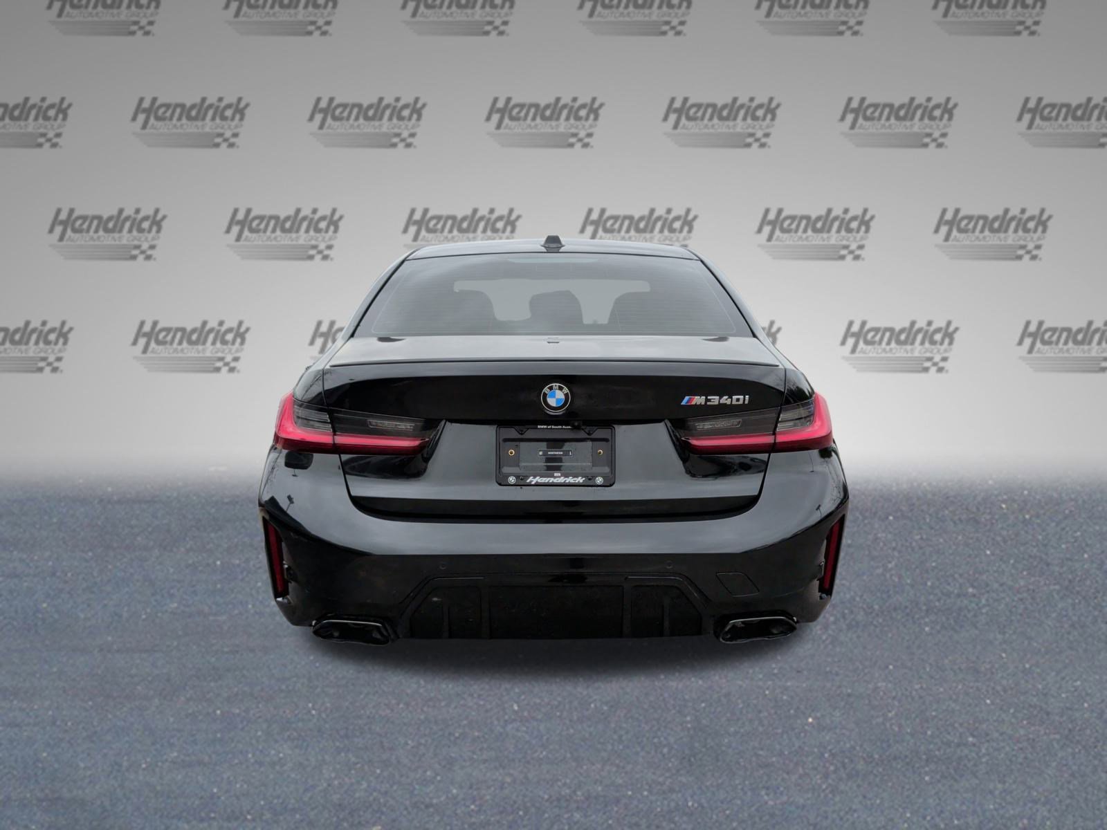 Used 2025 BMW M340i w/ Premium Package image 8