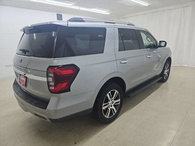 Used 2024 Ford Expedition Limited AWD/4WD image 17