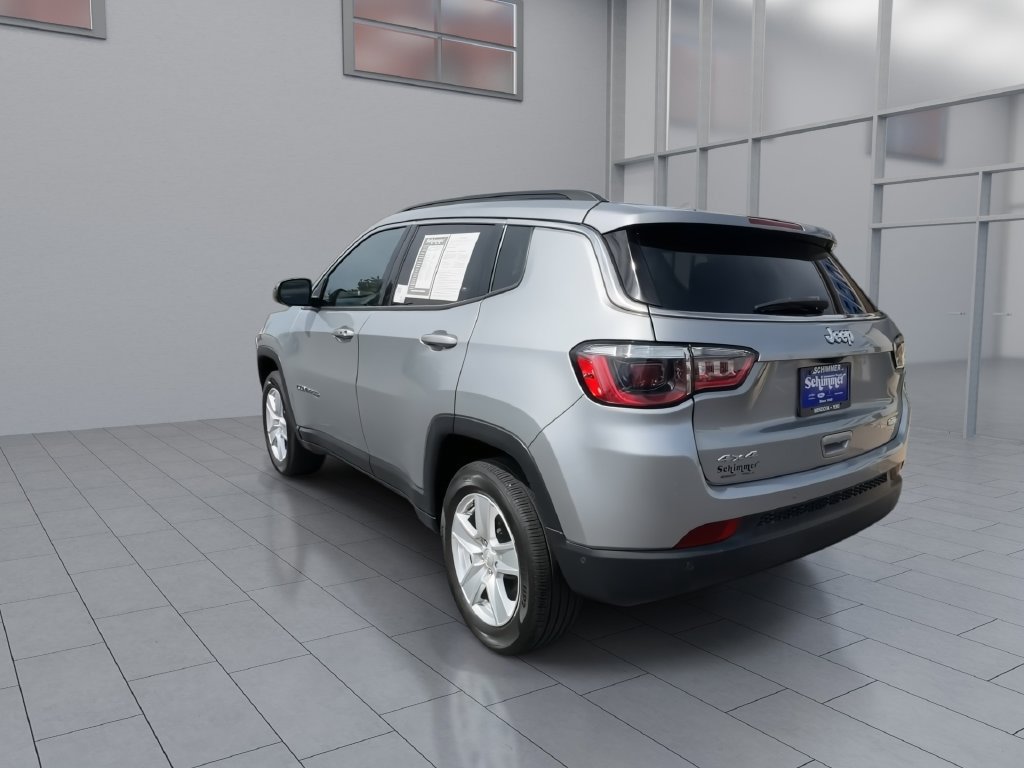 Used 2022 Jeep Compass Latitude w/ Convenience Group AWD/4WD image 6