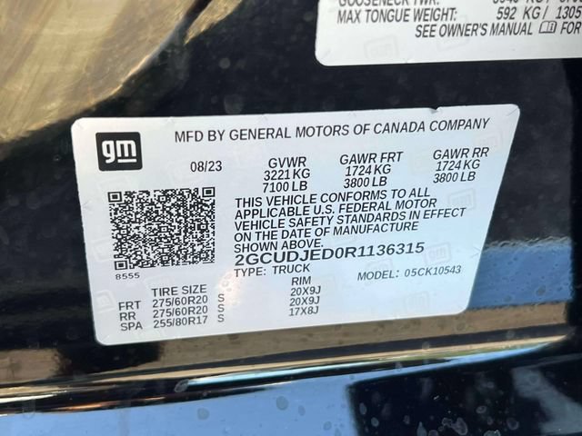 Used 2024 Chevrolet Silverado 1500 High Country w/ Technology Package AWD/4WD image 22