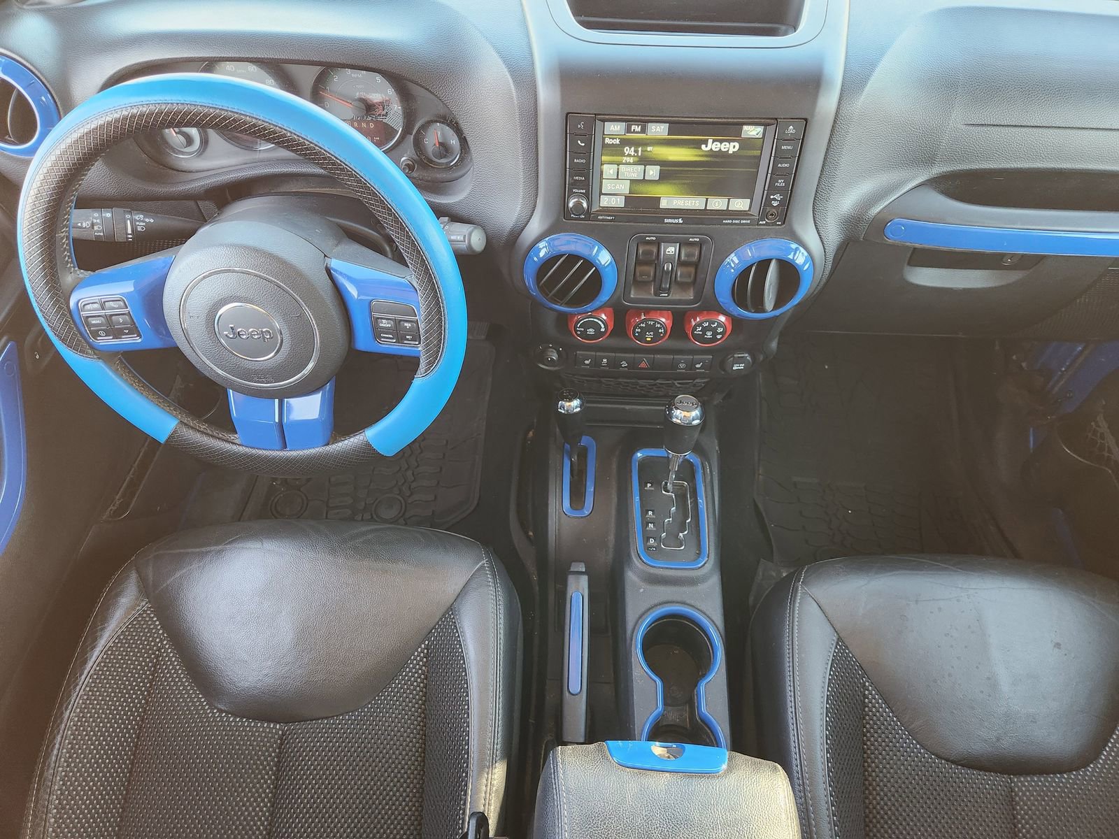 Used 2016 Jeep Wrangler Unlimited Sahara image 30