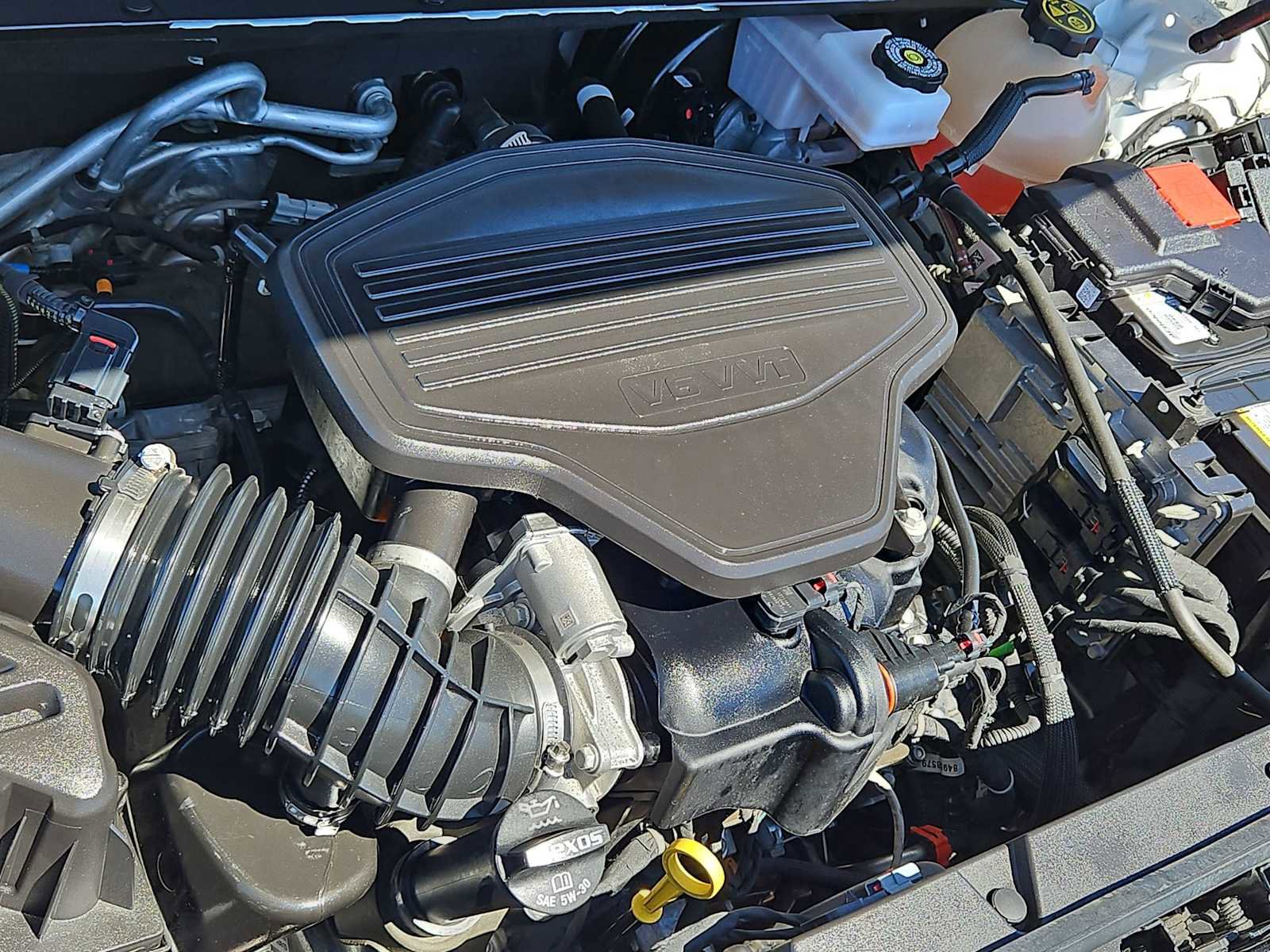 Used 2023 GMC Acadia SLT image 15