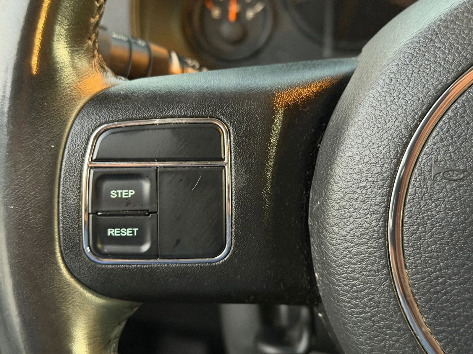 Used 2016 Jeep Patriot Latitude w/ Sun/Sound Group image 39