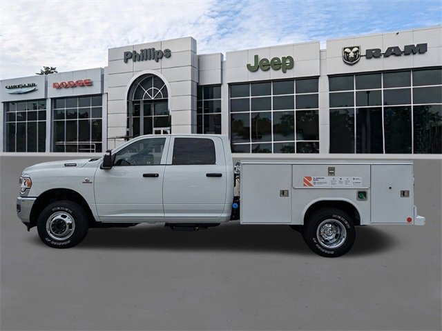 New 2024 RAM 3500 Tradesman w/ Chrome Appearance Group image 7