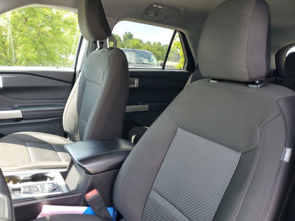 Certified 2023 Ford Explorer XLT AWD/4WD image 13