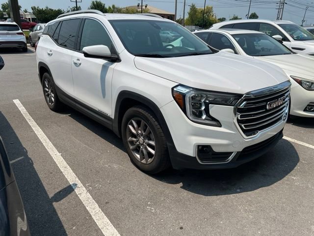Used 2023 GMC Terrain SLT
