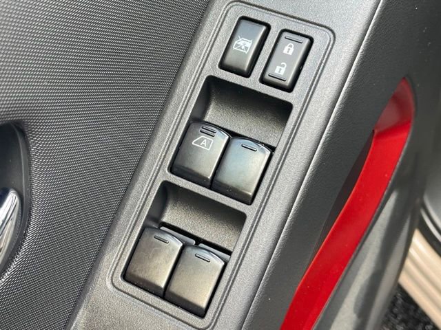 Used 2024 Nissan Frontier PRO-4X w/ Off-Road Protection Package image 18