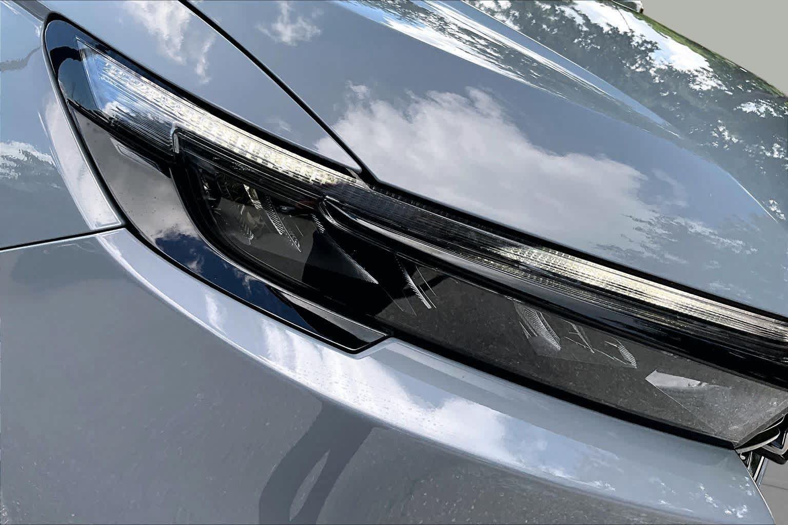 Used 2025 Honda CR-V Sport-L image 28