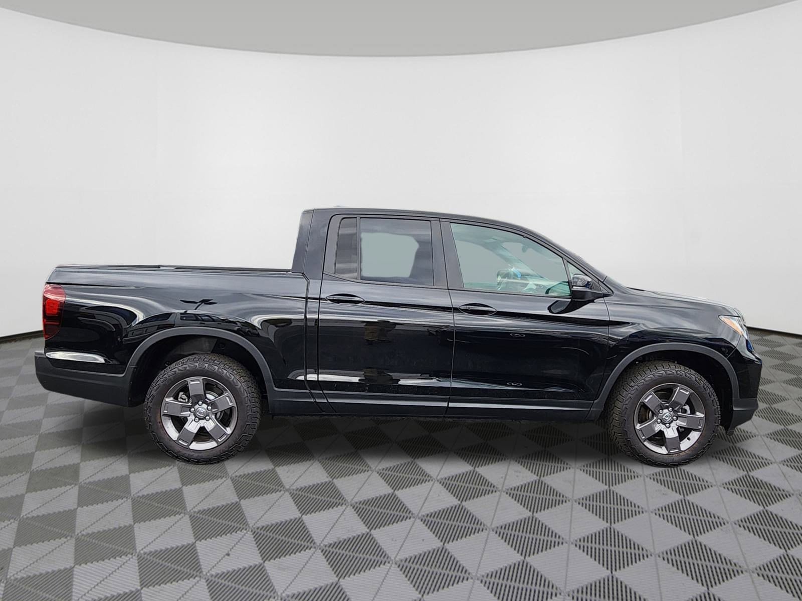 New 2025 Honda Ridgeline TrailSport image 6
