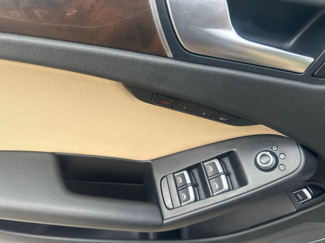 Used 2016 Audi A4 2.0T Premium Plus w/ Technology Package image 7