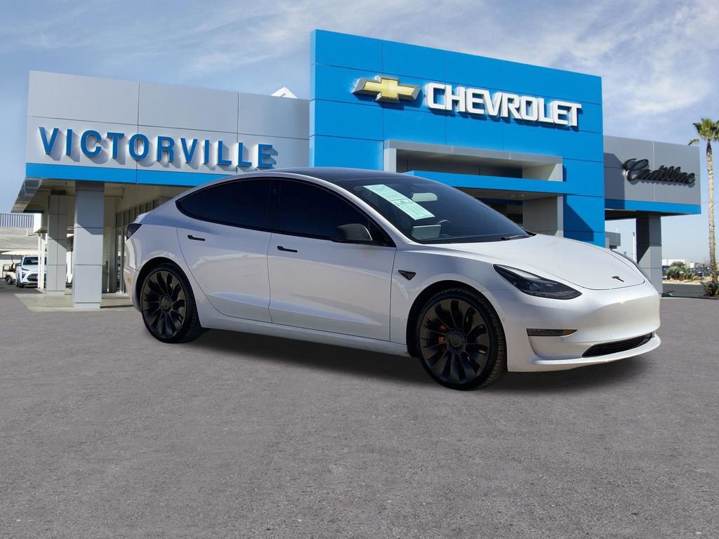 Used 2022 Tesla Model 3 Performance image 3