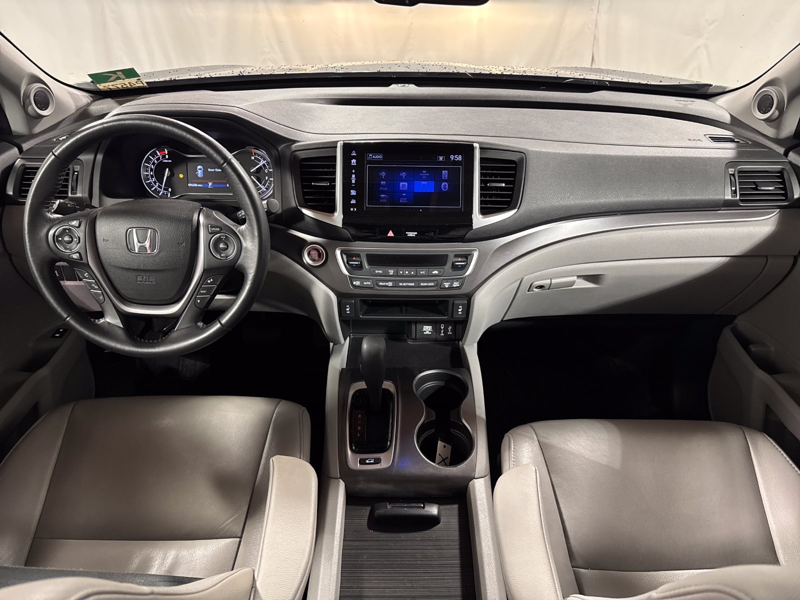 Used 2018 Honda Pilot EX-L image 4
