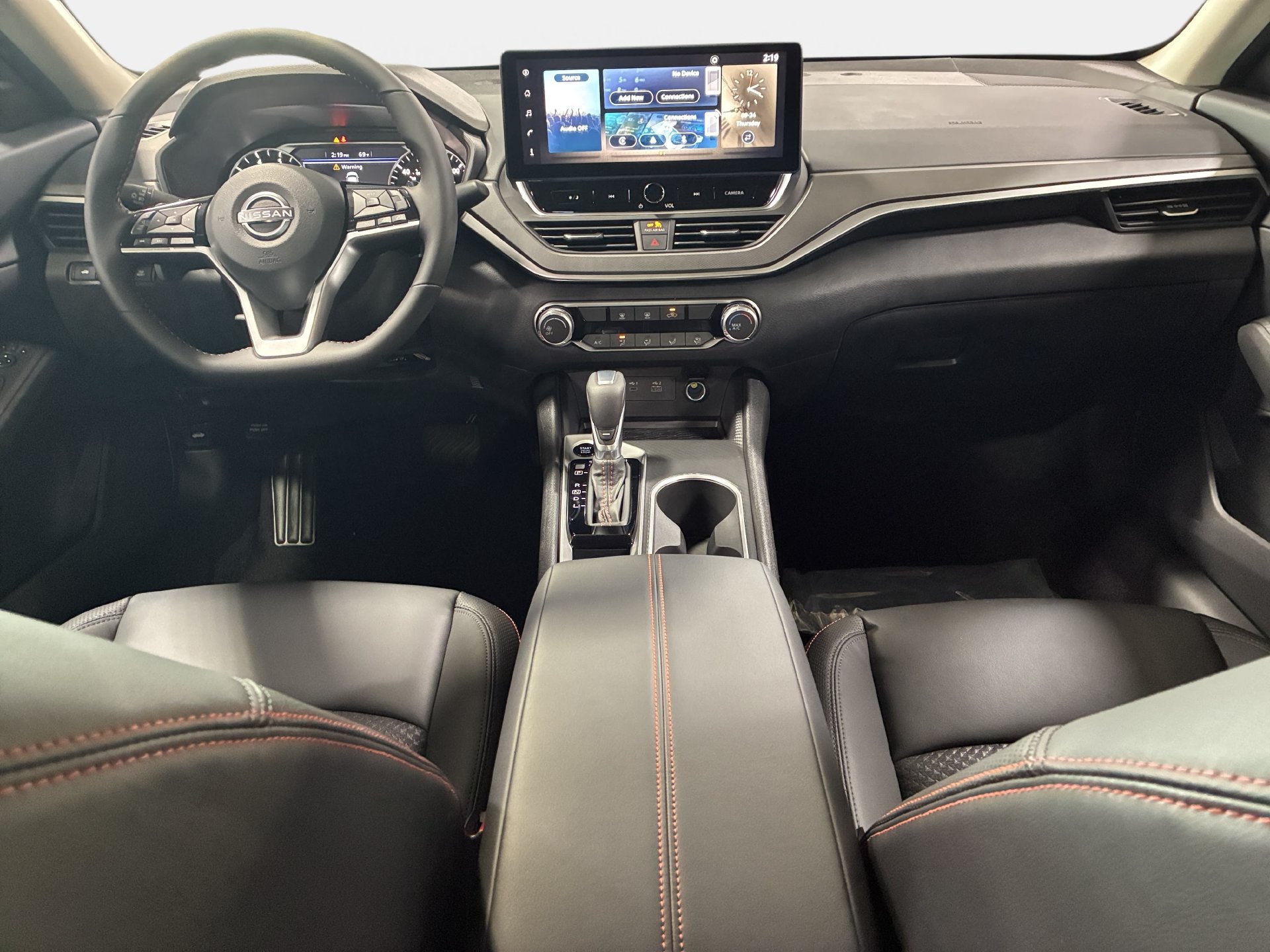 New 2026 Nissan Altima 2.5 SR FWD image 9