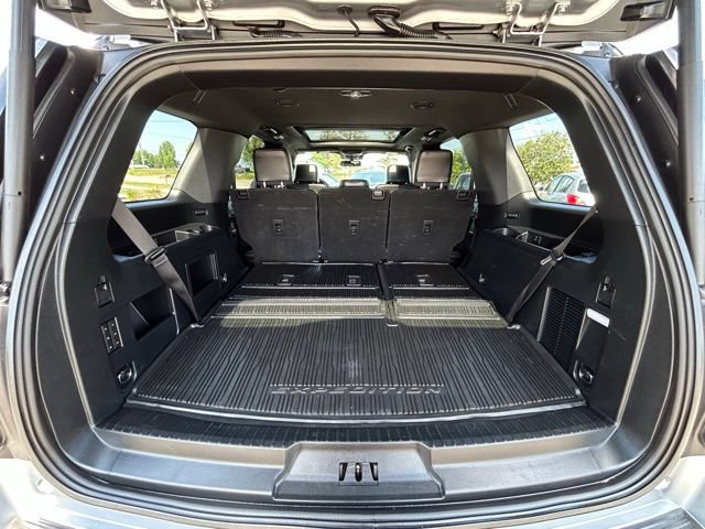 Used 2021 Ford Expedition XLT AWD/4WD image 47