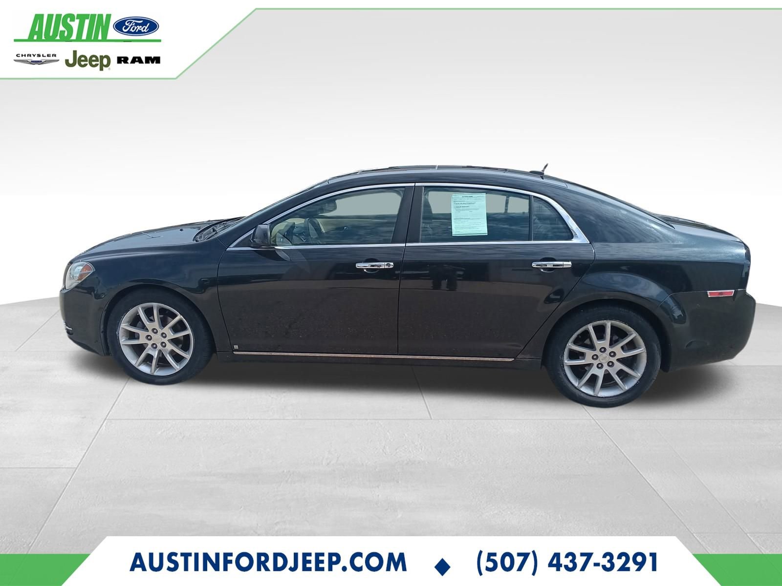 Used 2009 Chevrolet Malibu LTZ w/ HFV6 Engine Package image 2