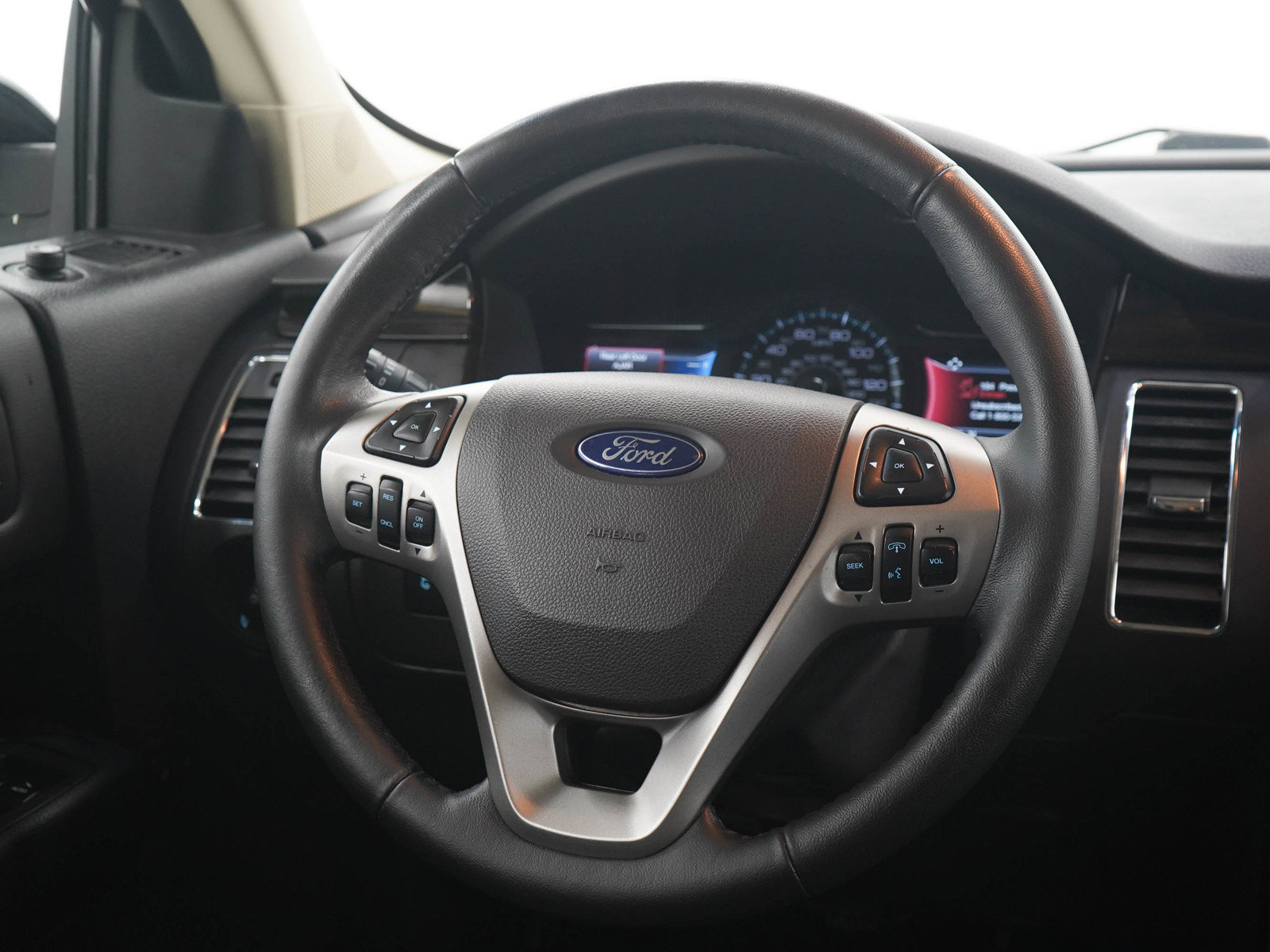 Used 2016 Ford Flex SEL w/ Equipment Group 202A AWD/4WD image 18