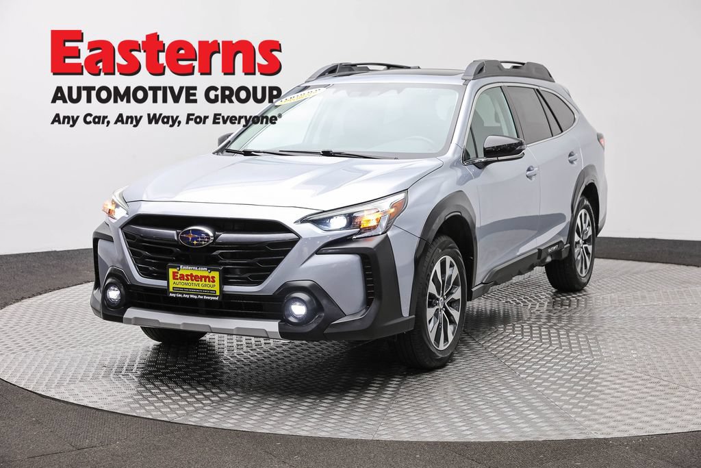 Used 2023 Subaru Outback Limited AWD/4WD image 1