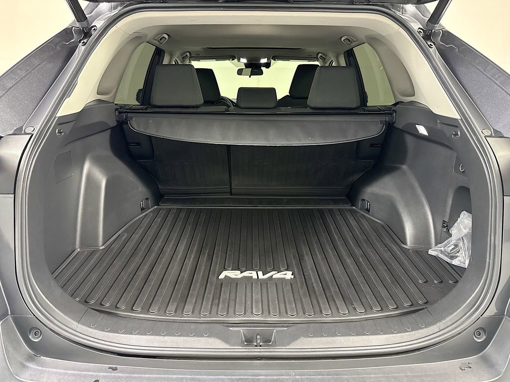 Used 2023 Toyota RAV4 XLE w/ Convenience Package AWD/4WD image 25