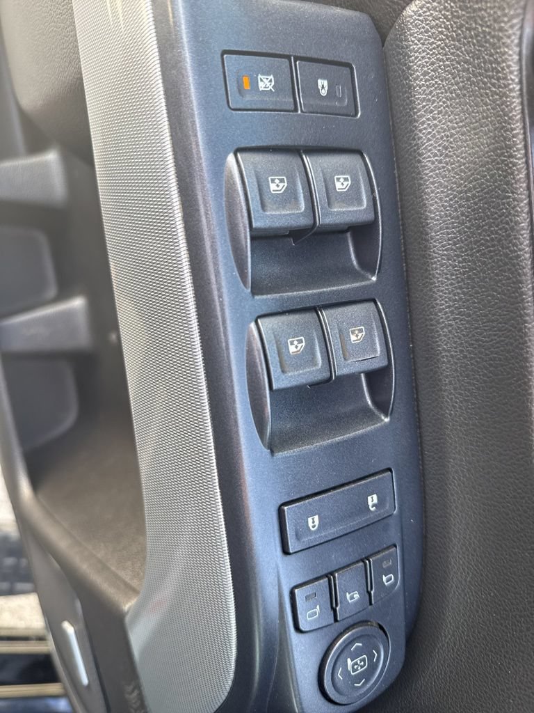 Used 2018 Chevrolet Silverado 2500 LTZ w/ Duramax Plus Package AWD/4WD image 23