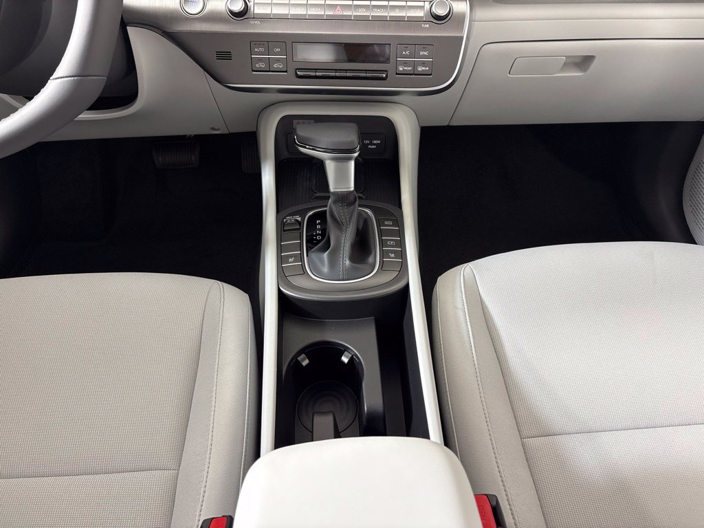 New 2027 Hyundai Kona SEL Sport FWD image 23