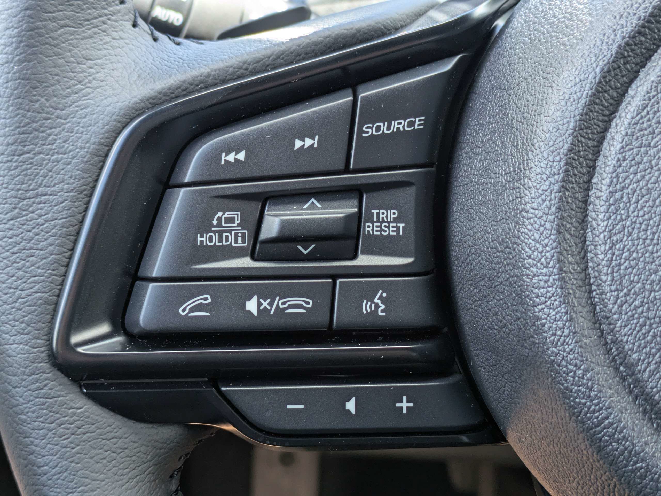 Certified 2026 Subaru Outback Limited AWD/4WD image 27