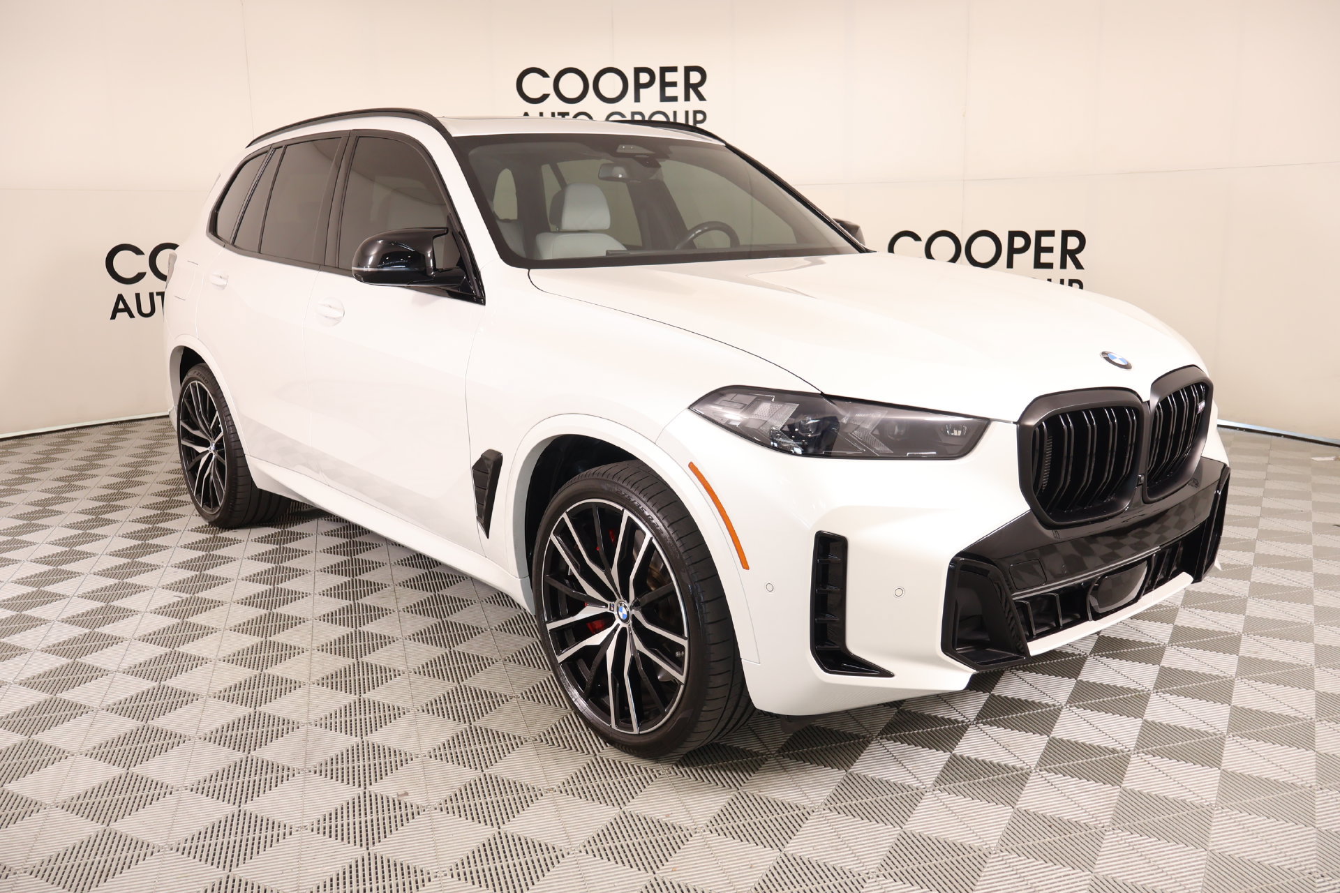 Used 2025 BMW X5 M60i w/ Climate Comfort Package