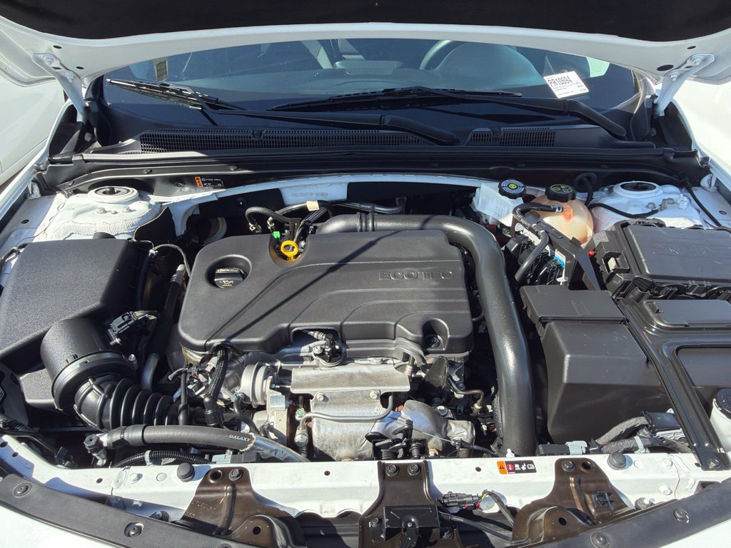 Used 2024 Chevrolet Malibu LT FWD image 12