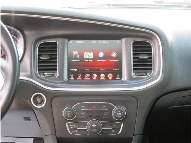 Used 2015 Dodge Charger SXT w/ Driver Confidence Group image 7