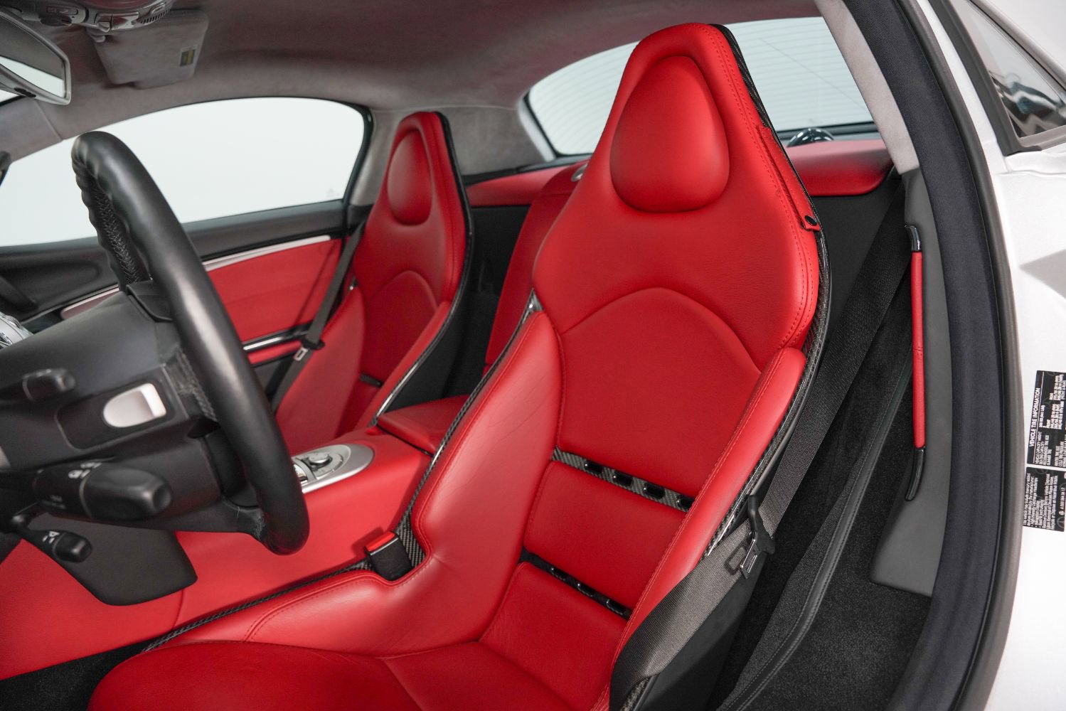 Used 2005 Mercedes-Benz SLR Coupe image 41