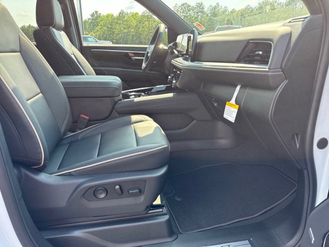 New 2026 Chevrolet Tahoe Premier w/ Sun And Tow Package RWD image 9