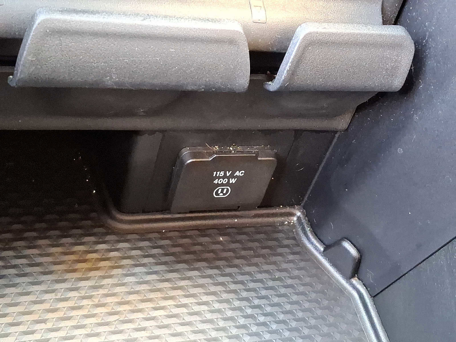 Certified 2024 RAM 1500 Laramie image 26