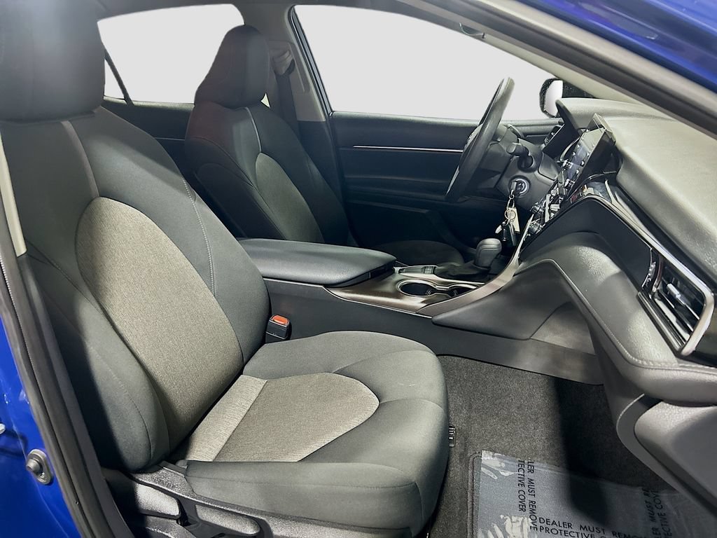 Used 2024 Toyota Camry LE FWD image 23