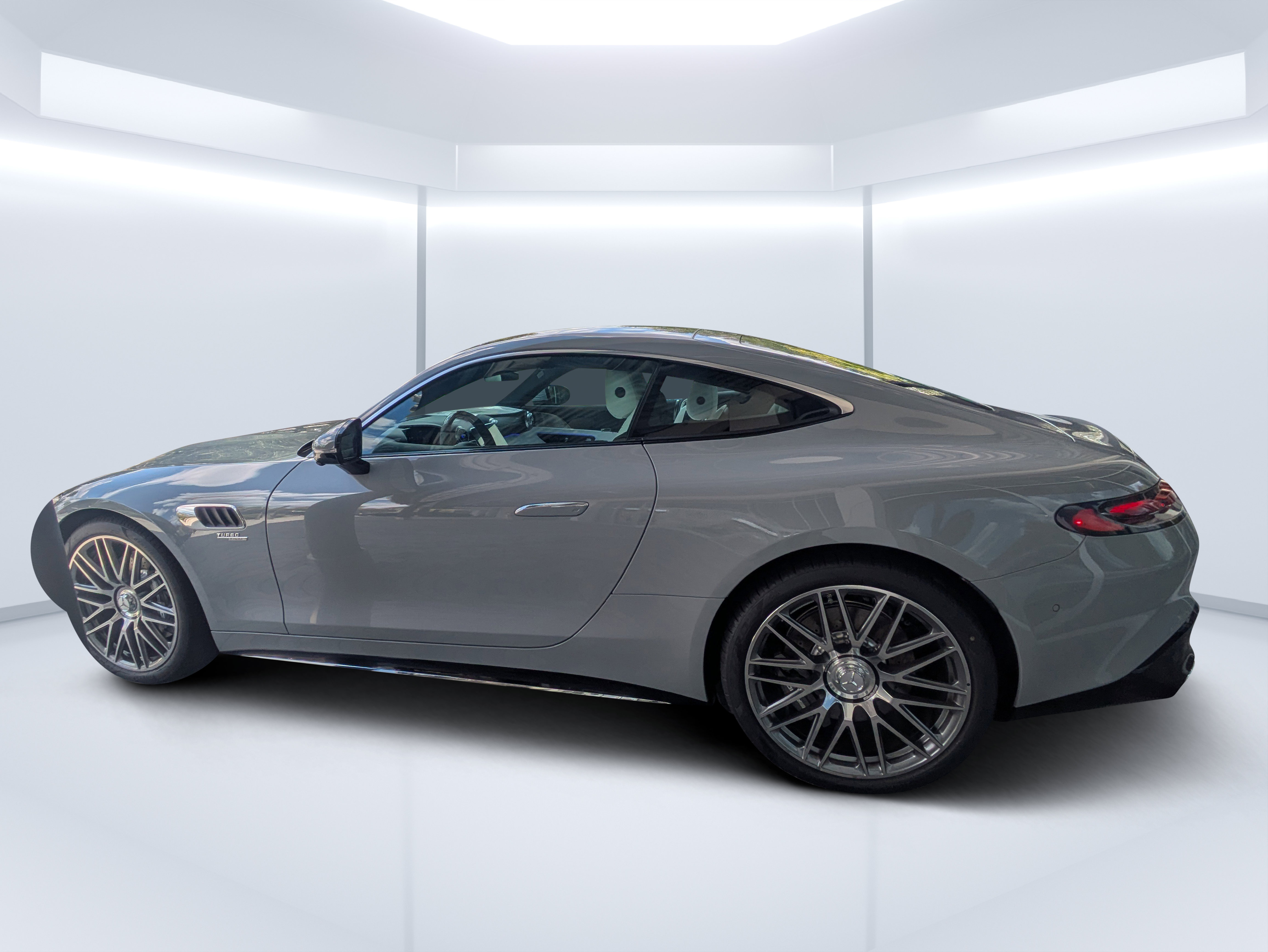 New 2026 Mercedes-Benz AMG GT 43 image 6