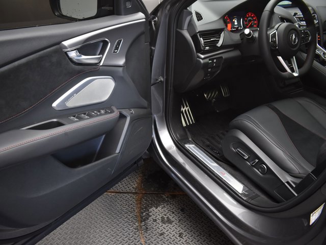 New 2025 Acura RDX A-Spec image 6