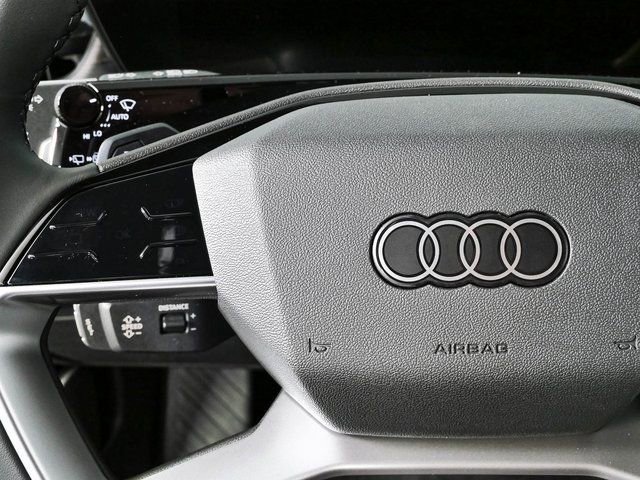 New 2026 Audi Q3 quattro 2.0T AWD/4WD image 11