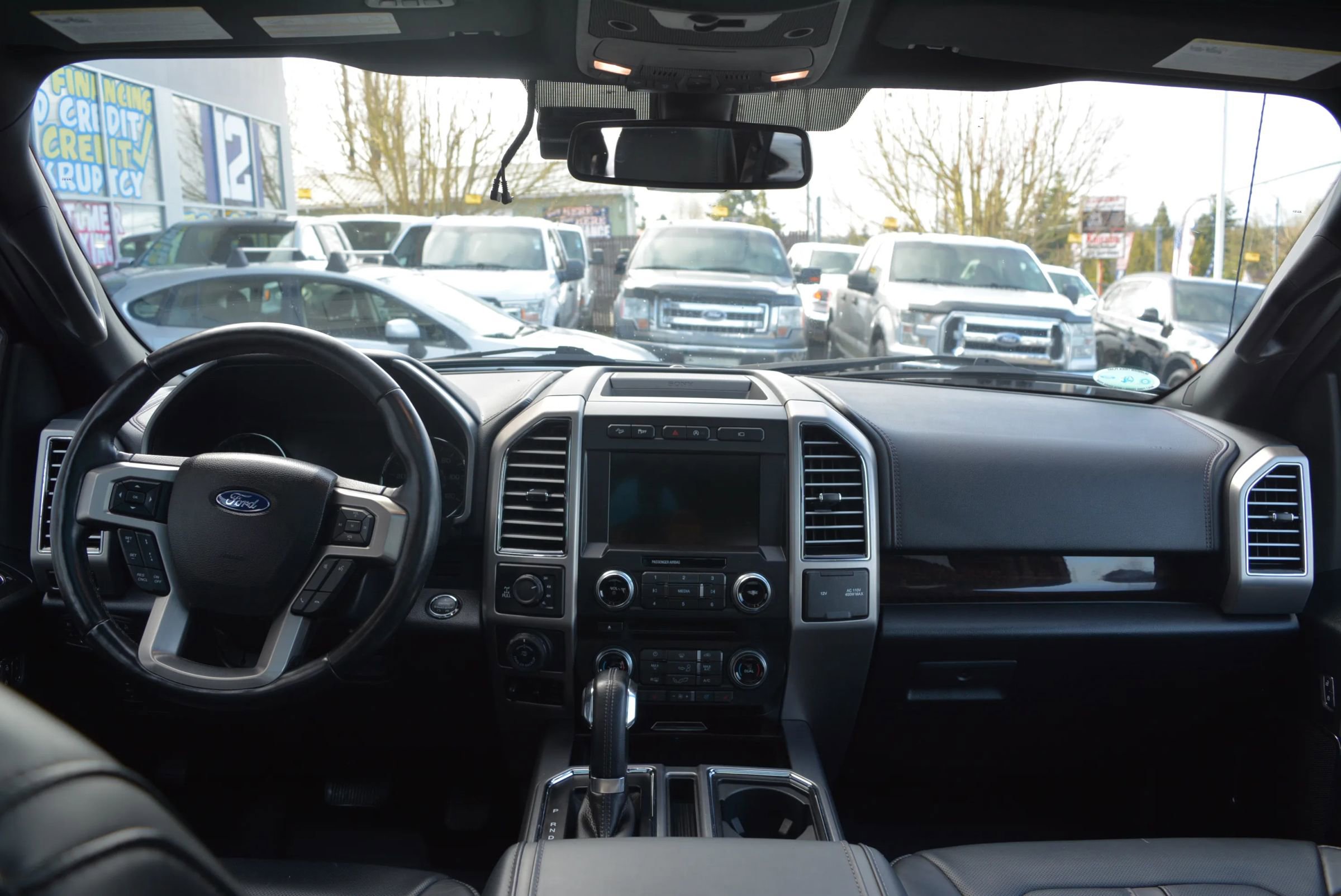 Used 2017 Ford F150 Platinum w/ Technology Package image 21