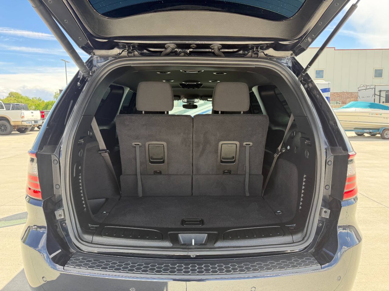 Used 2025 Dodge Durango GT w/ Blacktop Package AWD/4WD image 26