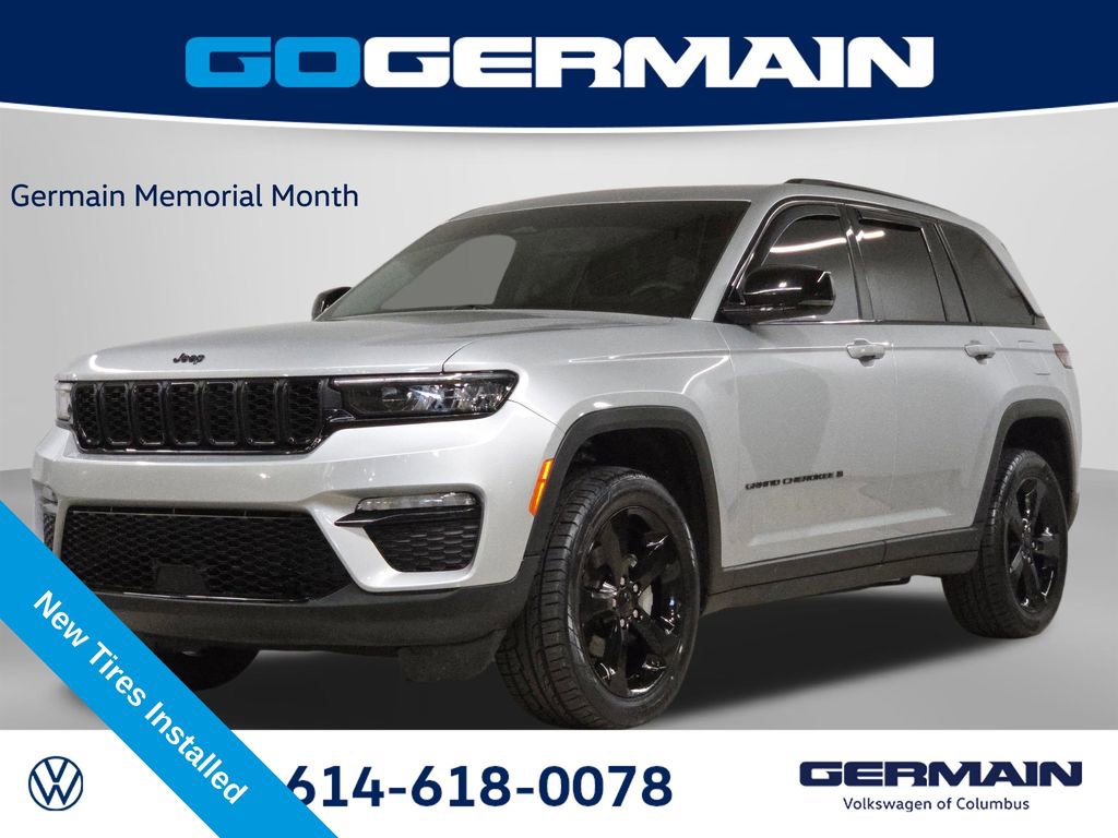 Used 2024 Jeep Grand Cherokee Limited w/ Black Appearance Package AWD/4WD image 1