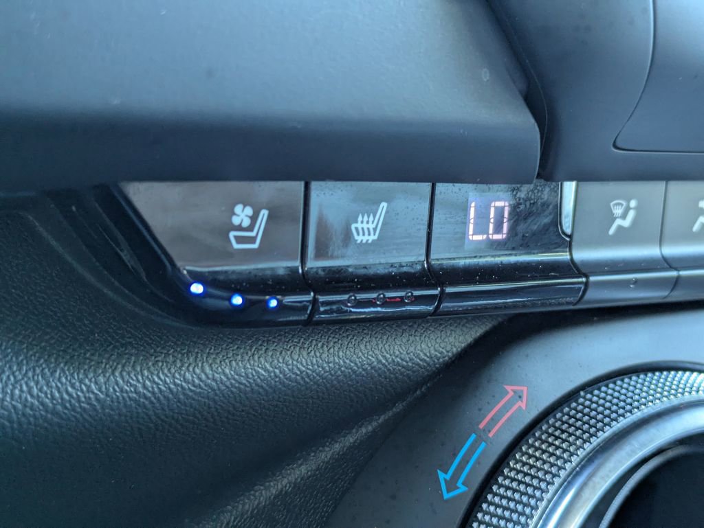 Used 2016 Chevrolet Camaro SS image 33