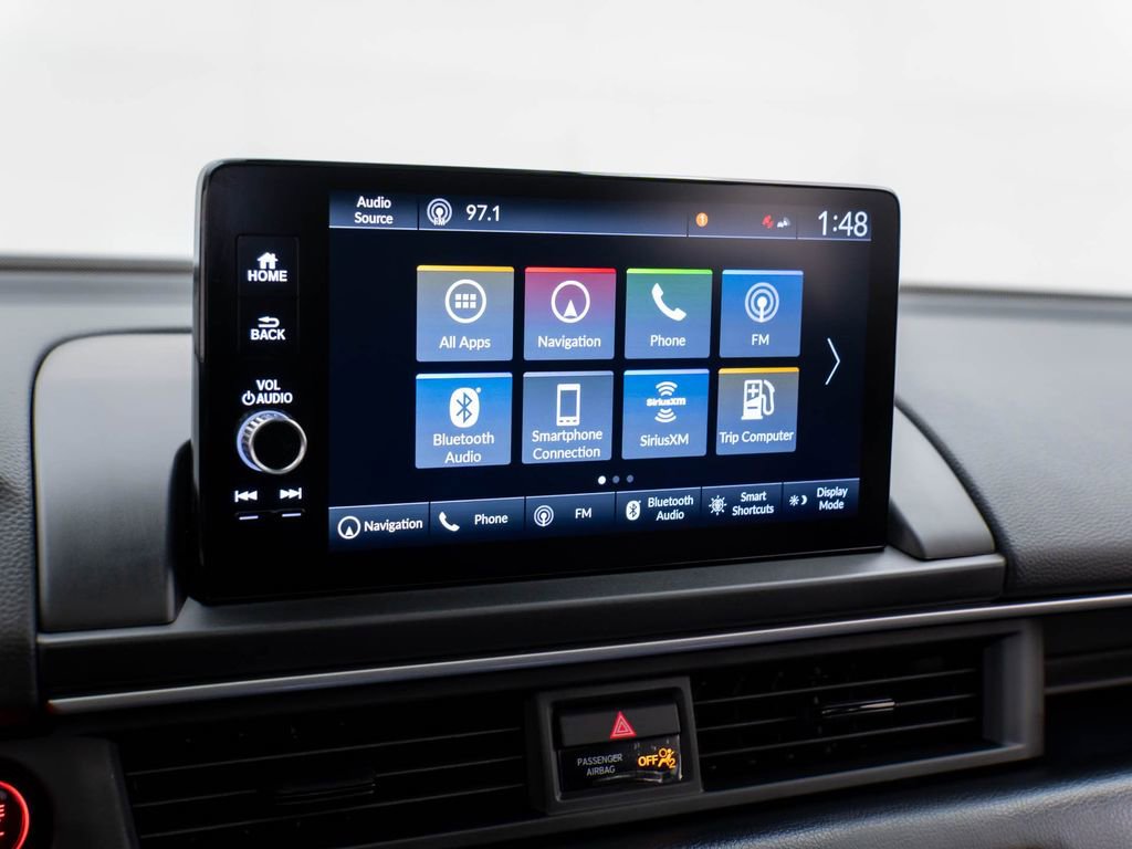 Used 2025 Honda Pilot Touring image 24