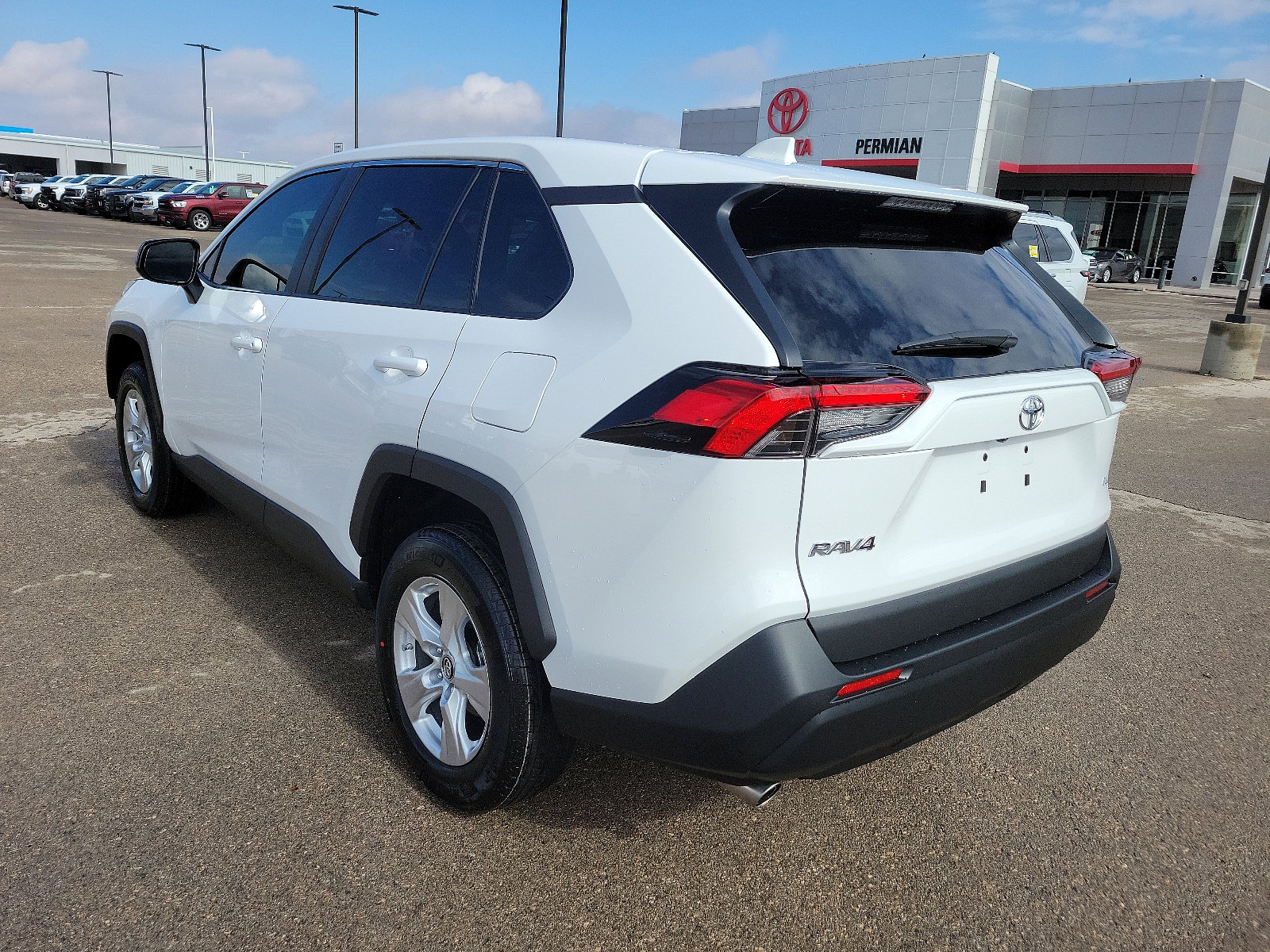 New 2024 Toyota RAV4 LE FWD image 3