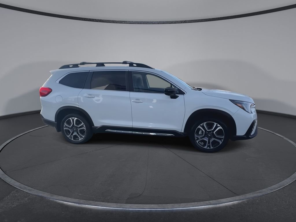 New 2026 Subaru Ascent Limited image 2