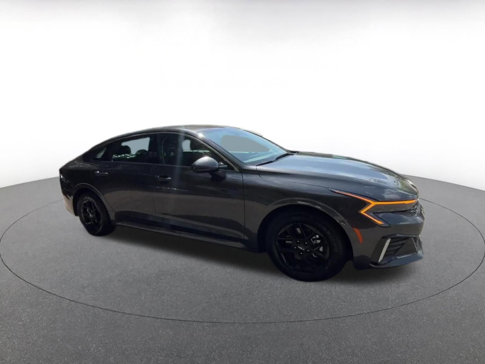 Used 2025 Kia K5 LXS FWD image 10