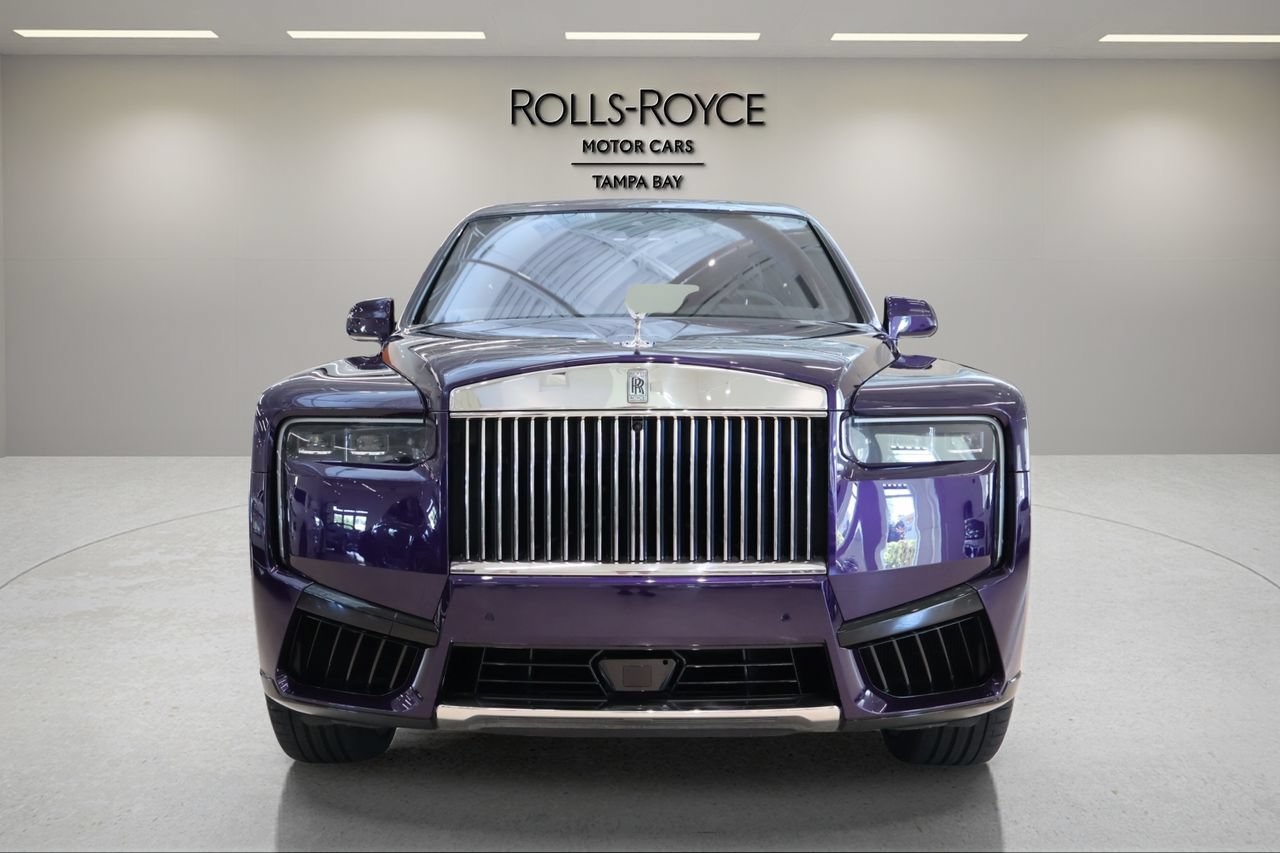 New 2026 Rolls-Royce Cullinan AWD/4WD image 9