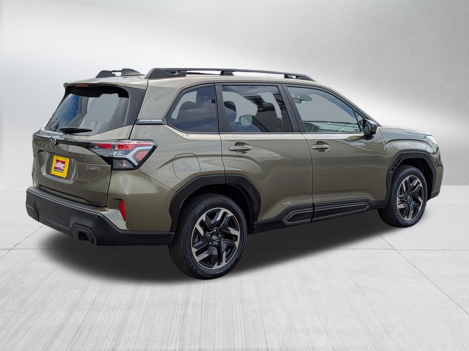 Used 2025 Subaru Forester Limited AWD/4WD image 7