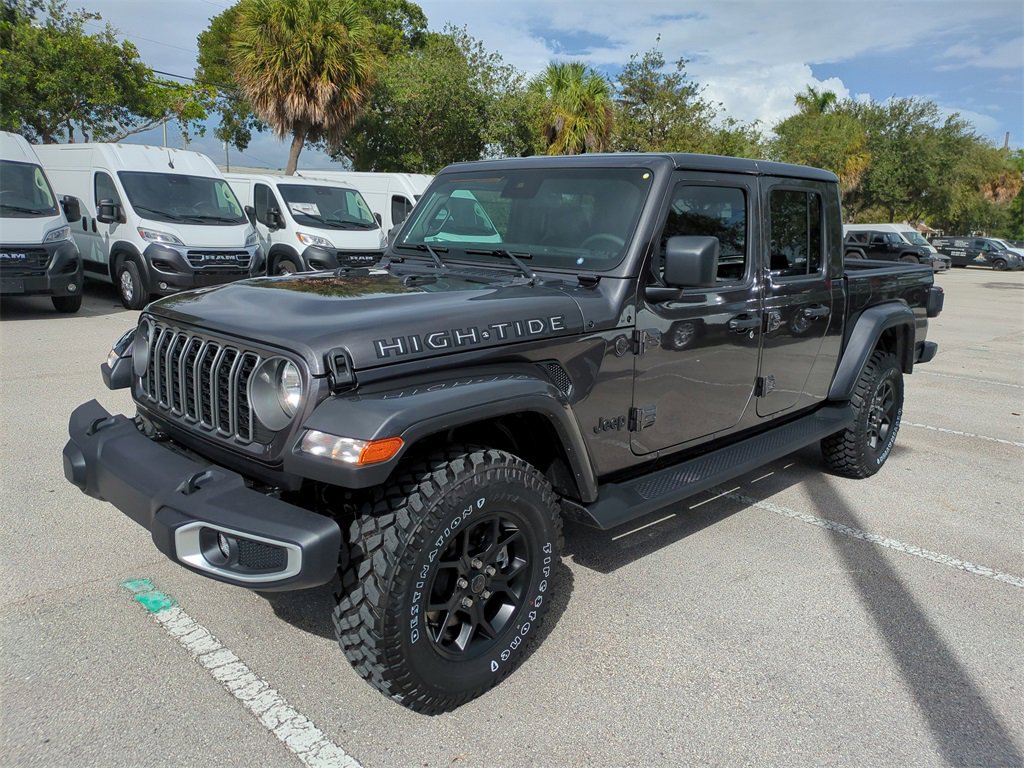 New 2025 Jeep Gladiator Sport image 9