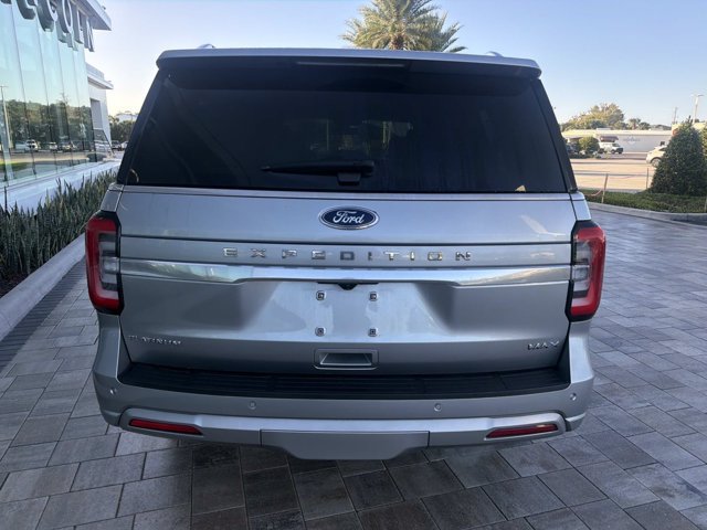 Used 2023 Ford Expedition Max Platinum AWD/4WD image 3