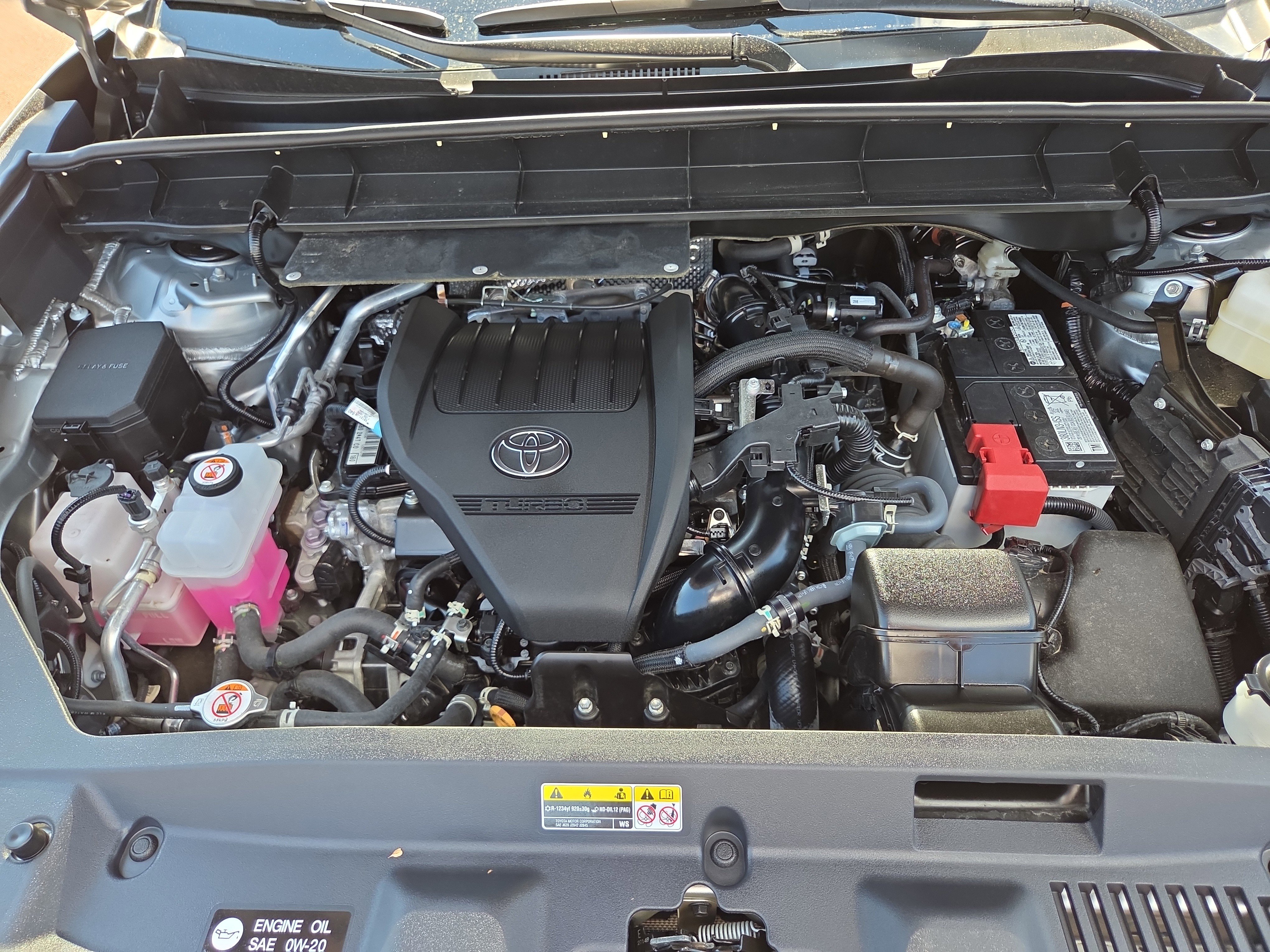 Used 2024 Toyota Highlander Platinum image 37