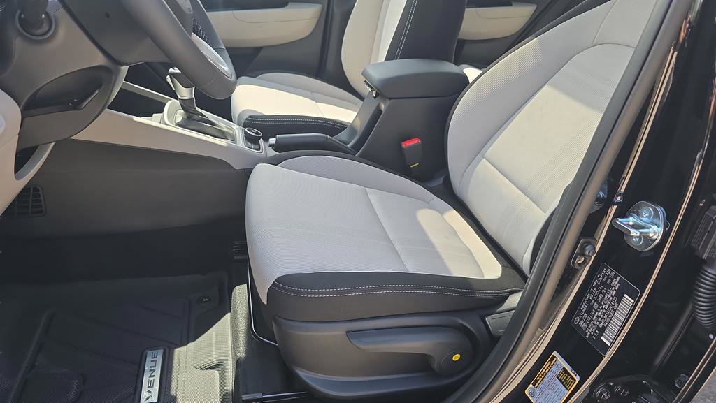 New 2026 Hyundai Venue SEL FWD image 14