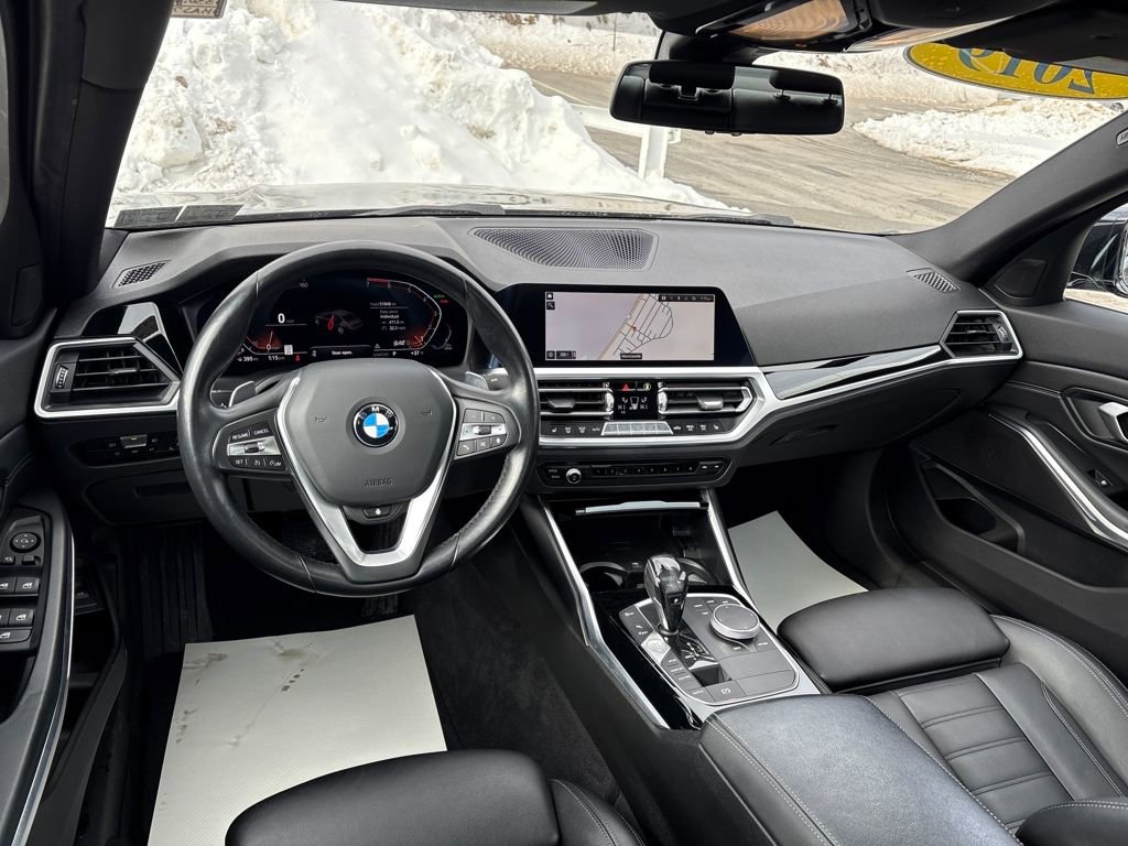 Used 2019 BMW 330i xDrive Sedan w/ Convenience Package image 11